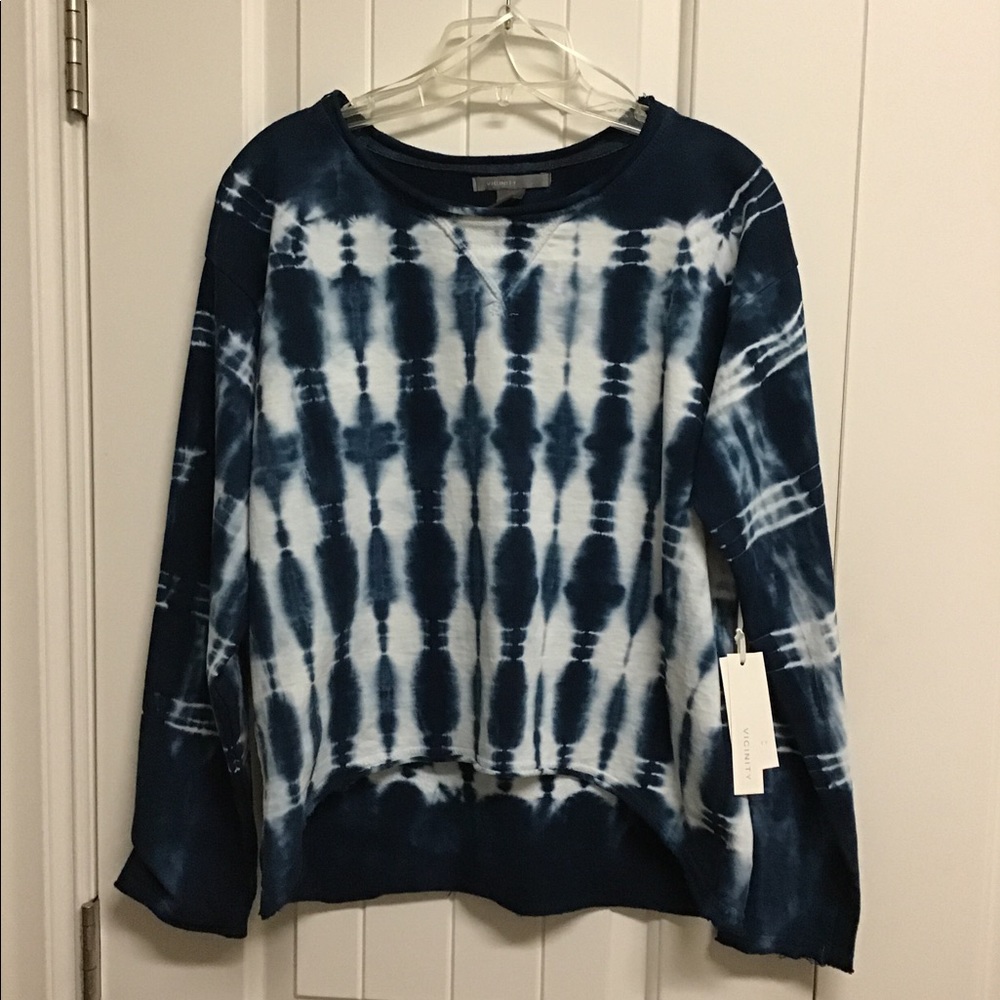 🎁NWT Vicinity Navy Tie Dye Hi/Low Sweatshirt M
